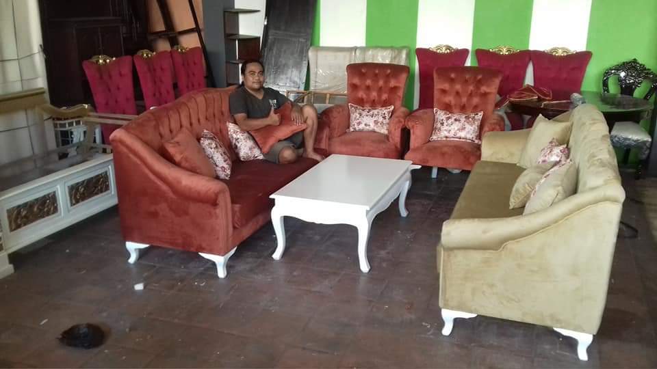 Set sofa tamu mewah